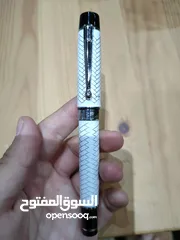 3 قلم montblank special edition للتقييم من المختصين