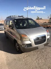  10 باص ستركس 2004