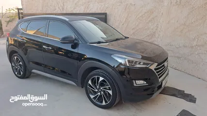  3 هونداي توسسان دييزل 2000 تيربو 184 حصان لون اسود فل اضافات بدون فتحه
