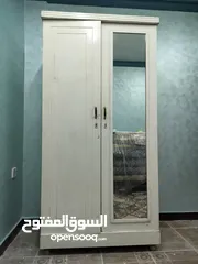  1 Cupboard with Mirror