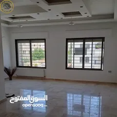  9 شقة فاخرة للبيع في الكرسي  - خلف إدارة السير طابق ثاني 175م تشطيب سوبر ديلوكس بسعر مغري