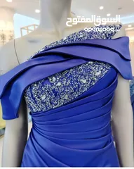  1 فستان للبيع جديد لبسه وحده فقط