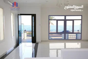  3 فيلا للإيجار مقابل شاطئ الحيل Villa for rent in front of Al Hail Beach