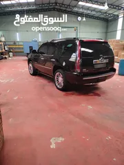  2 كاديلاك اسكاليد بلاتينيوم للبيع