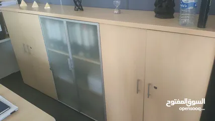  7 مكاتب اجنبي بحاله ممتازه مقاسات مختلفه