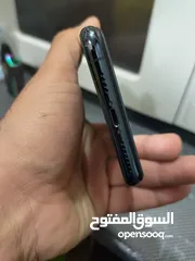  6 Iphone 11 pro max 256 gb battery 82 persent Display change face id not working, with cover and charg