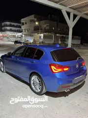  6 BMW 120i 2019