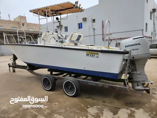  9 قارب للبيع نظيف جدا