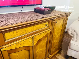 5 طقم كنبايات كبوتيه بحاله الحديد مع مدخل استقبال