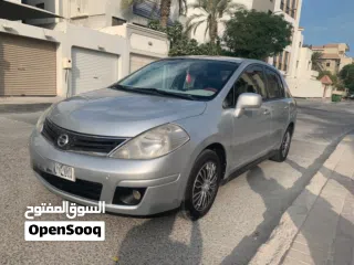  9 Nissan Tiida Mid option 1.8L 2011