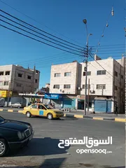  17 مجمع تجاري للإيجار بدون خلو في موقع مميز في الزرقاء حي معصوم الشارع الرئيسي جوار دوار معصوم