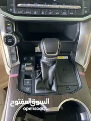  12 TOYOTA LANDCRUISER GXR Twin Turbo ( معرض الحضر )