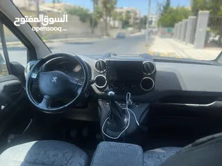  7 فان بيجو للبيع بارتنر موديل 2015
