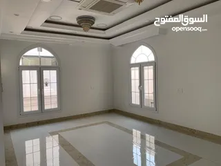  16 7 BHK new villa and big with elevator for rent located mawaleh 11