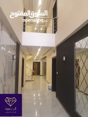  3 طابق اخير مع روف دوبلكس فاخر لم يسكن لقطه وبسعر مغري جداااا عرض خاص يا بلاش في أرقى واجمل مناطق خلدا