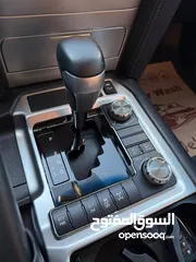  13 تويوتا لاند كروزر جراند تورينج v8 2019 فل كامل اعلى صنف للبيع او البدل