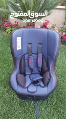  1 كرسي طفل للسيارة car seat نوع ROBINS
