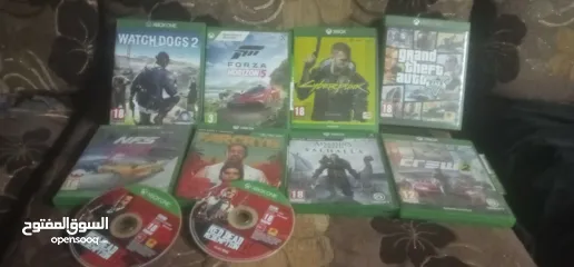  3 جهازين اكس بوكس وان اس مع 10سيديات على 1300شيكل