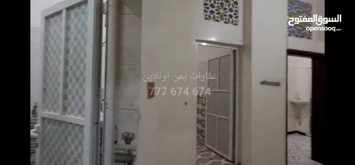  13 شقة تمليك في صنعاء _حي شميلة للبيع بسعر مغرري جداا