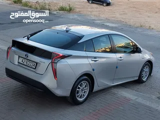  9 تويوتا بريوس 2018 سلفر// مميزة جدآ