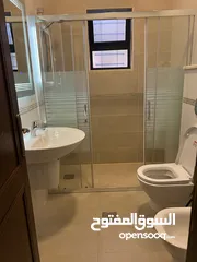  4 فاخرة مميزة ، حديقة مدخل خاص ..