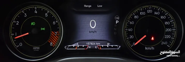  3 Jeep Cherokee TrailHawk ( 2014 Model ) in Grey Color GCC Specs