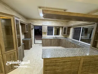  2 شقة للايجار من المالك مباشرة بدون عمولة طابق أرضي مع بلكونة و تشطيب سوبر ديلوكي
