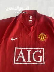  3 Manchester United 2008 kit