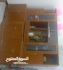  1 معرض للبيع بسعر مناسب