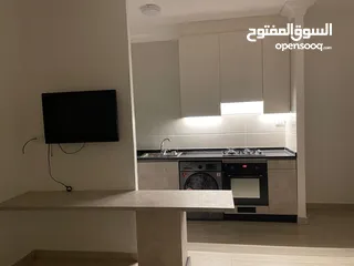  7 استوديو مميز جدا قريب من جامعة العلوم التطبيقية