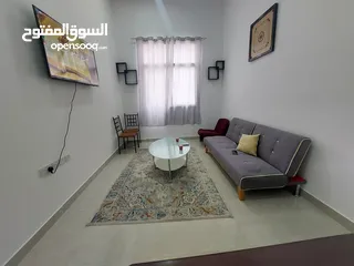  16 شقه مفروشه للإيجار في مدينة الرياض بجنوب الشامخه مكونة من غرفه وصالة