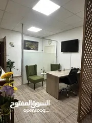  2 للايجار مكتب تجاري ضمن موقع استراتيجي في قلب العاصمة عمان شامل الخدمات بسعر مناسب