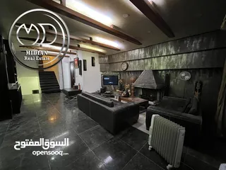  3 فيلا دوبلكس للبيع في أجمل مواقع عبدون مساحة 580م مع تراسات و حدائق سوبر ديلوكس بسعر مميز جداً
