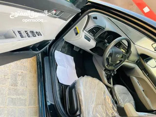  12 Hyundai Elantra 2017 Excellent condition Urgent Sale in Dubai.