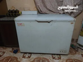  1 فريزر للبيع مستعمل