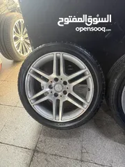  4 جنط مرسيدس w204 AMG  جنط بحالة ممتازه لا كسور ولا خشوط بحالة ممتازه حجم جنط 17 امامي رفيع خلفي عريض
