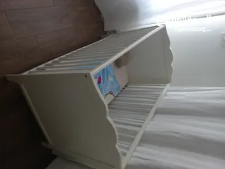  1 تخت أطفال ابيض ايكيا