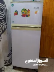  2 ثلاجة هاي لايف نضيفة وكبيرة ثلاجة هاي لايف نضيفة وكبيرة