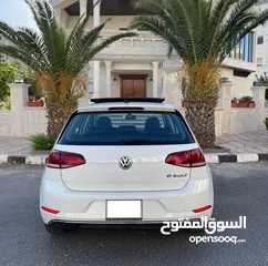  2 Volkswagen E-golf 2020 ماشية 24 ألف