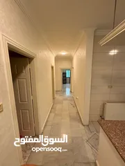  10 شقة مميزة  للبيع في الرابية بسعر لقطه