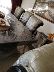  1 طقم سفره فاخر للبيع طاوله وست مقاعد بشكل عصري جميل جدا