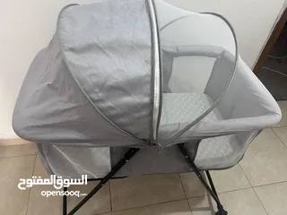  2 تخت بيبي بحال الوكالة