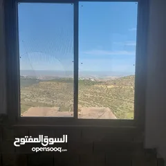  2 منزل مستقل للبيع او استبدال على عقار اخر    المنزل مكون من 3 طوابق (نظام فيلا )