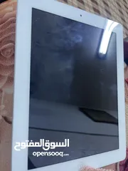  1 ايباد آيفون ابل 16GB 9  مستعمل بحاله جيده جدا  معه كرتونته وشاحنه 140 دينار  عرض شاشه 9.7 انش