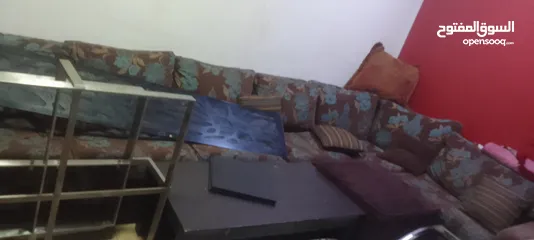  2 طقم جلوس بحالة ممتازة 10اشخاص