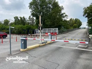  7 Gate Barrier Maintenance Services