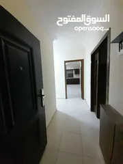  1 للايجار شقه مميزه سوبر ديلوكس تتكون من3نوم مع الماستر2حمامات صاله صالون مطبخ بلكون والموقع بالتفاصيل