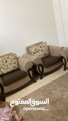  6 طقم كنب خشب زان 7 مقاعد بحاله ممتازه