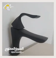  8 مصممة جرافيك ومختصة في إدارة المحتوى الرقمي ، تصميم اعلانات وريلز وبزنس كارد ، لوجو للشركات والافراد