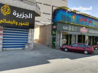 2 محل مجهز بالكامل بديكور فاخرللبيع